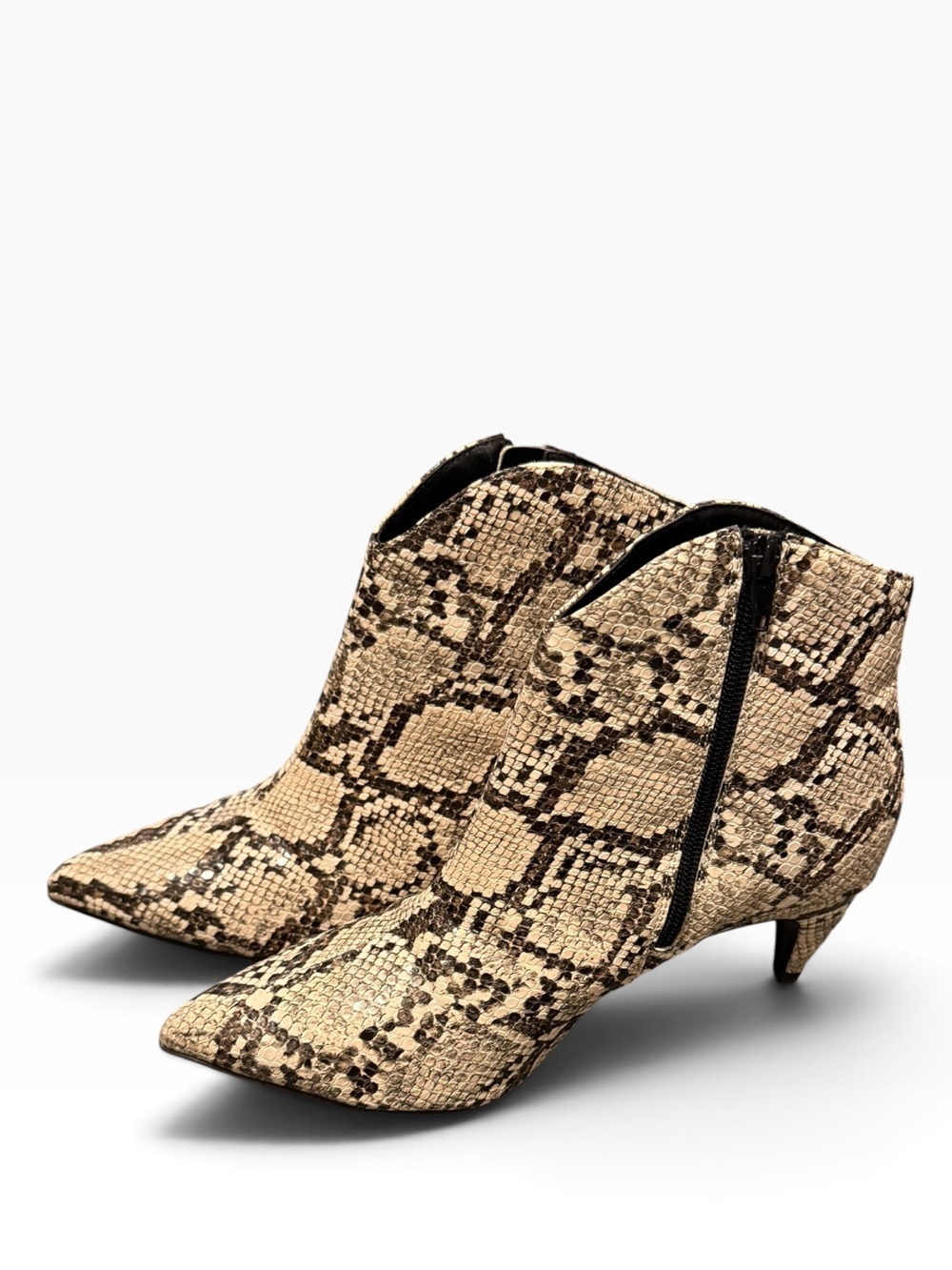 Worthington Women’s Snakeskin Pointed-Toe Kitten Heel Ankle Booties – Size 8M